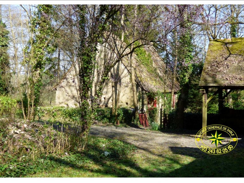 dépendance du moulin à eau - région Sablé sur Sarthe - propriété en bord de rivière