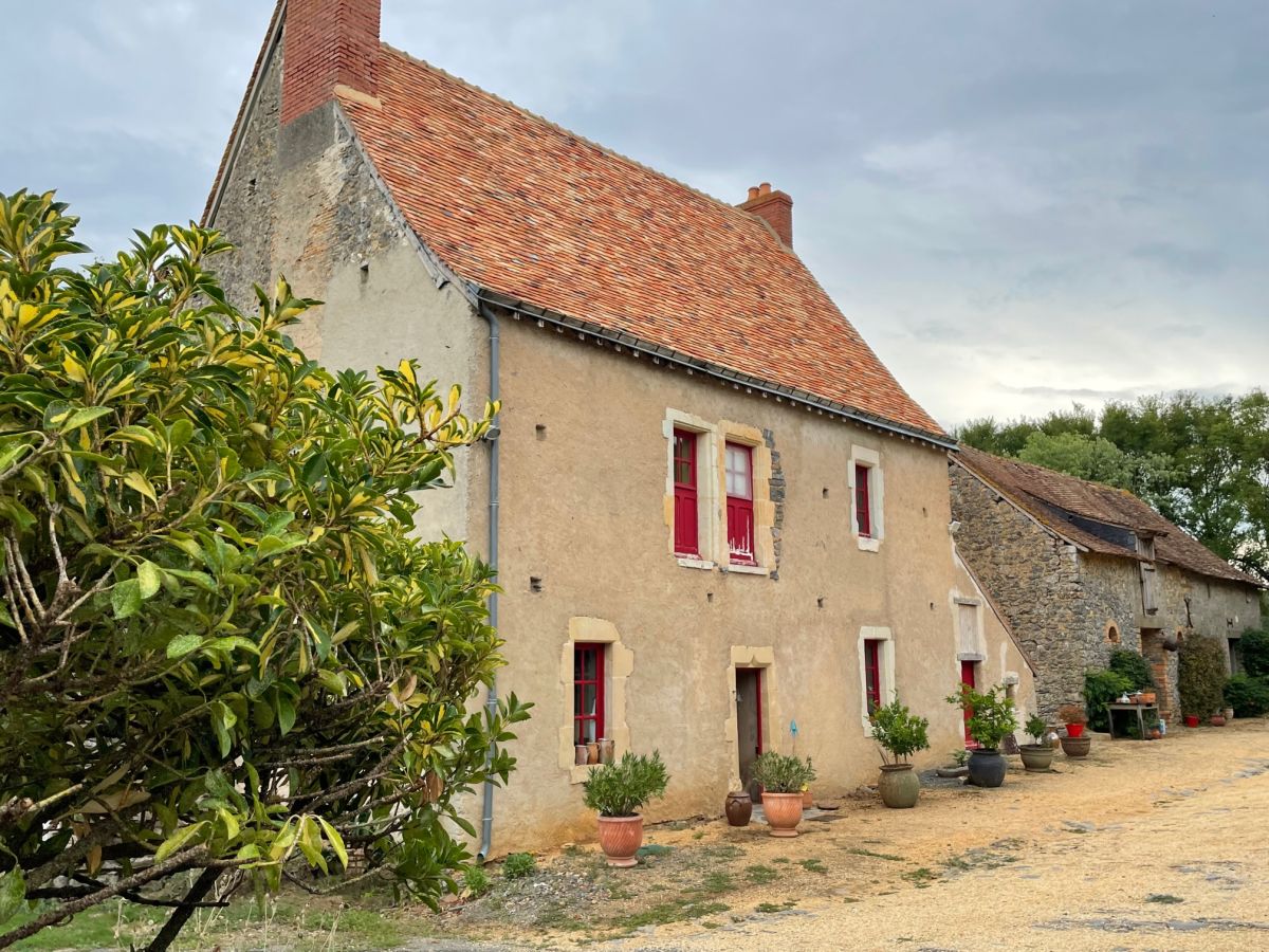 Immobilier : une maison construite au XVe siècle affiche un bon