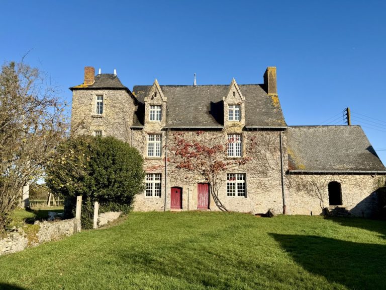 Manoir du XVIème siècle entre Laval (53) et Le Mans (72)