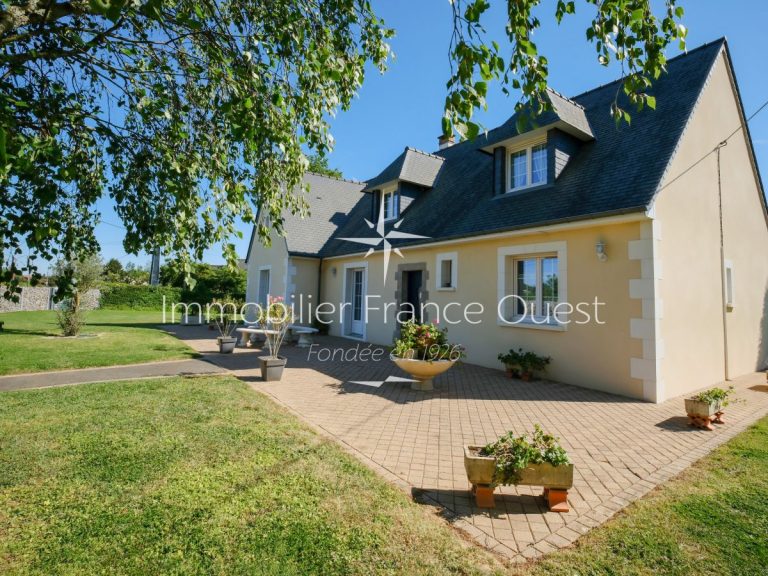 Propriété contemporaine 205 m² – parc arboré